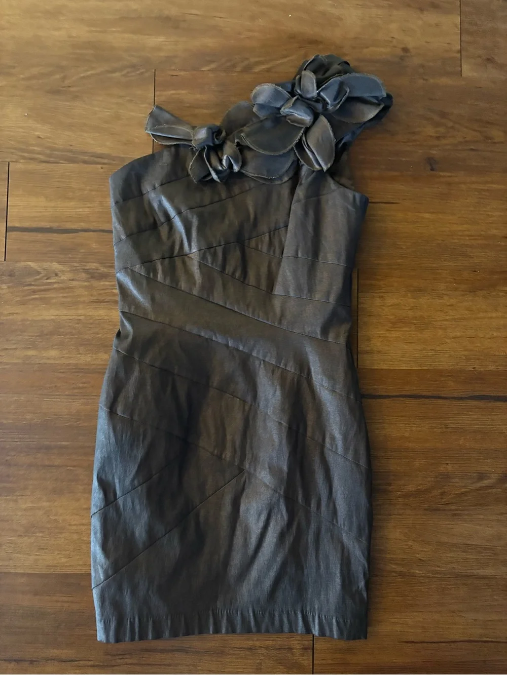 Vintage Jessica McClintock metallic brown/bronze bandage cocktail dress.